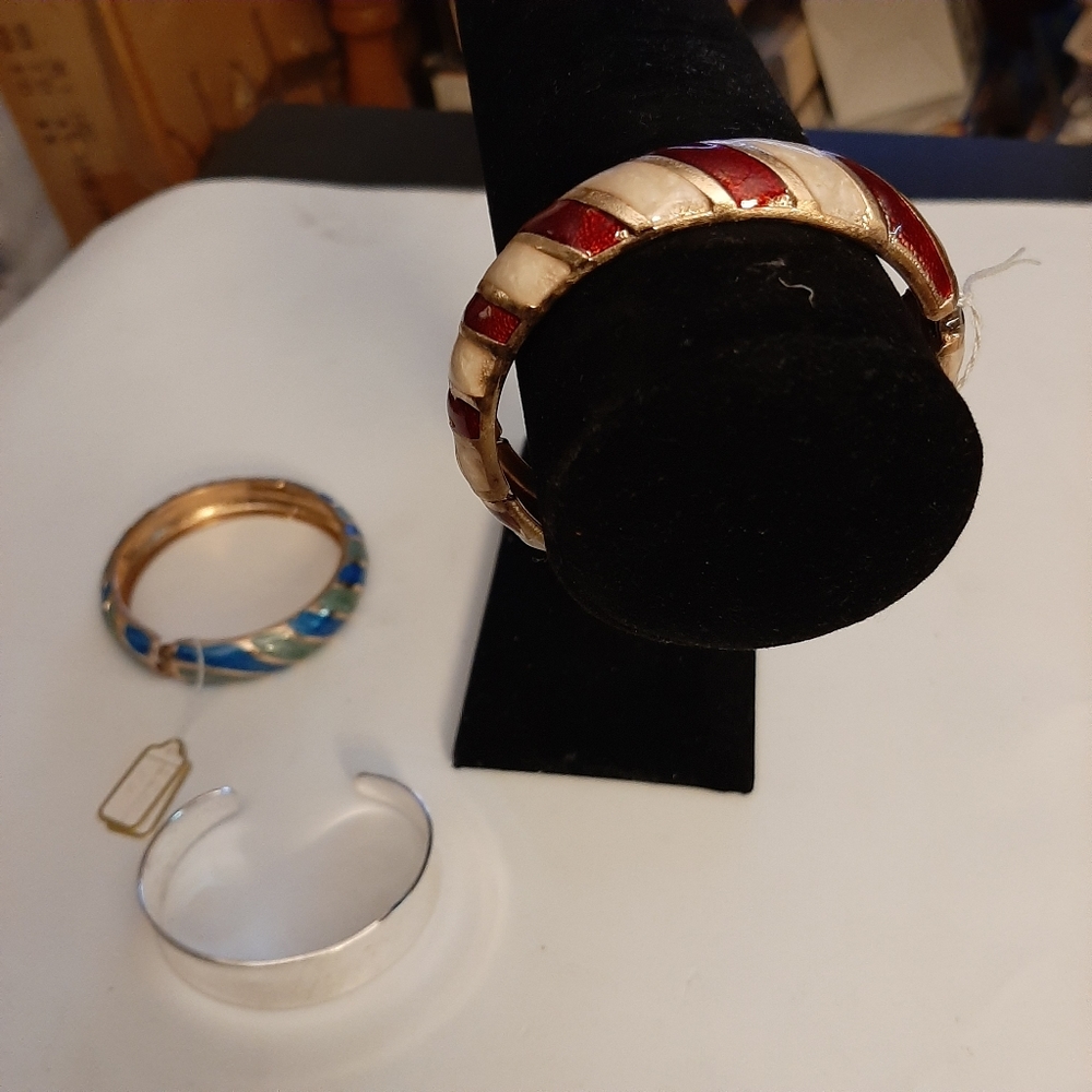 Ladies jewelry(cuff)